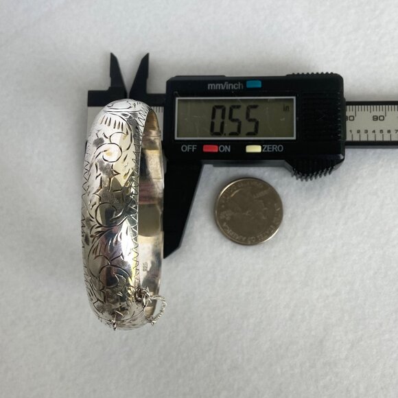 VTG Sterling Silver 925 14MM Wide Hollow Etched Scroll Round Bangle Bracelet 7" - Picture 15 of 16